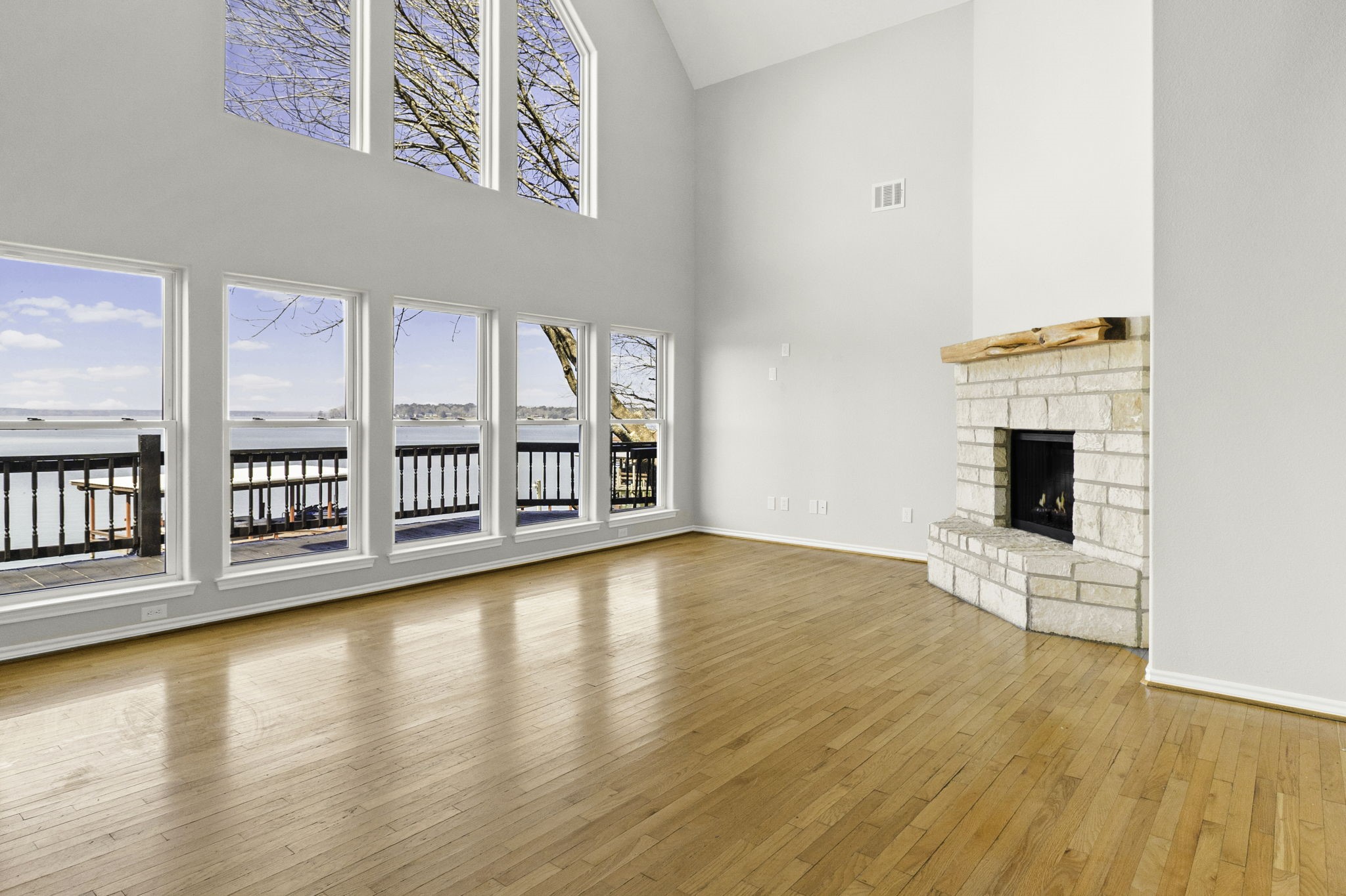 231 North Point Road Trinity, TX 75862 - Photo 21 of 50 a view of an empty room with glass door