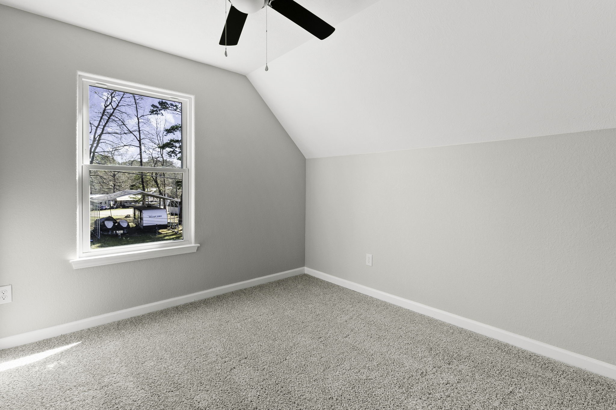 231 North Point Road Trinity, TX 75862 - Photo 41 of 50 an empty room with windows