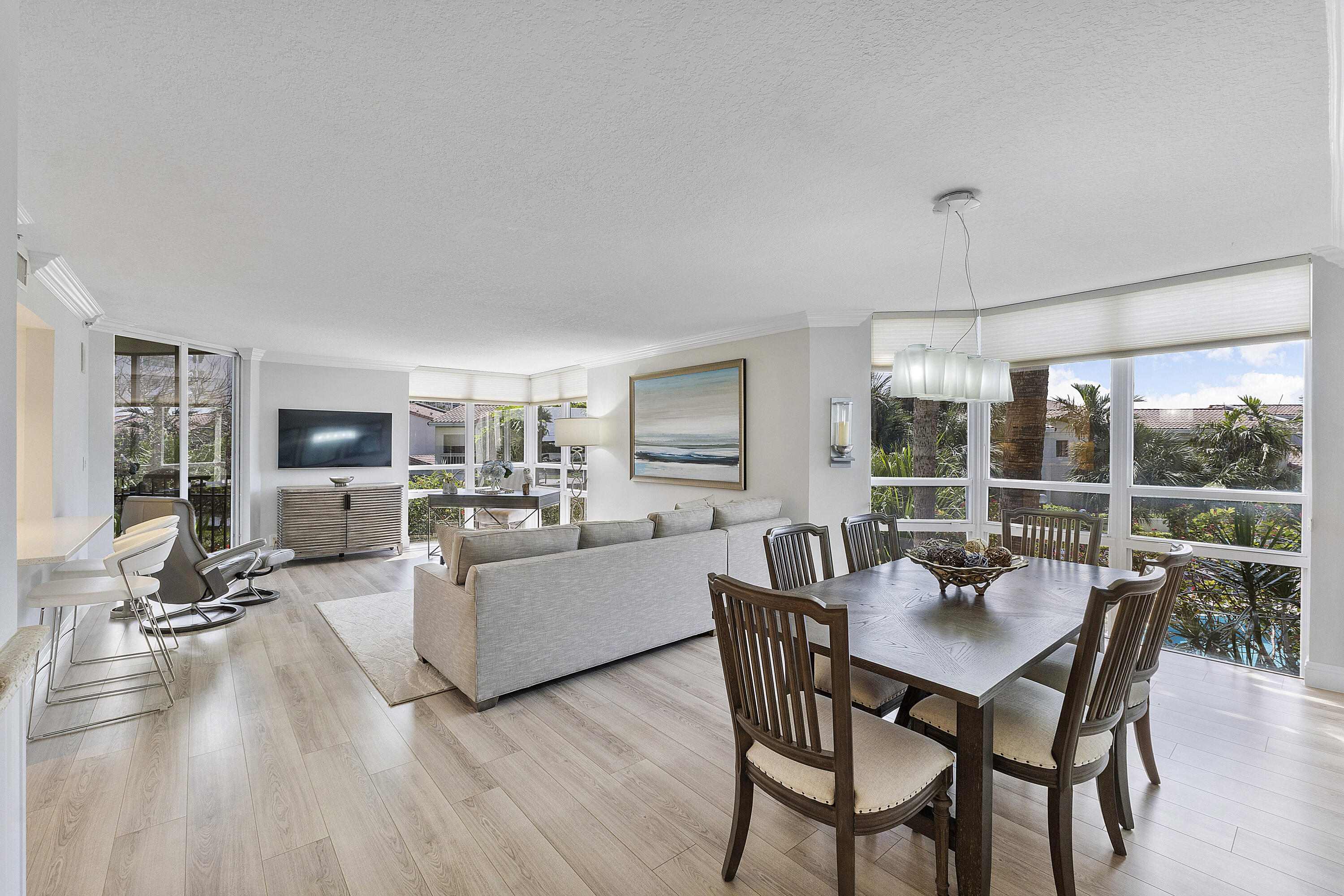 1901 South Ocean Boulevard, Unit 203 Boca Raton, FL 33432 - Photo 3 of 49 Living/Dining