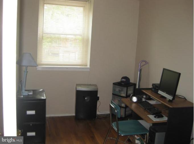 5247 Cedgate Road Baltimore, MD 21206 - Photo 23 of 26 Bedroom