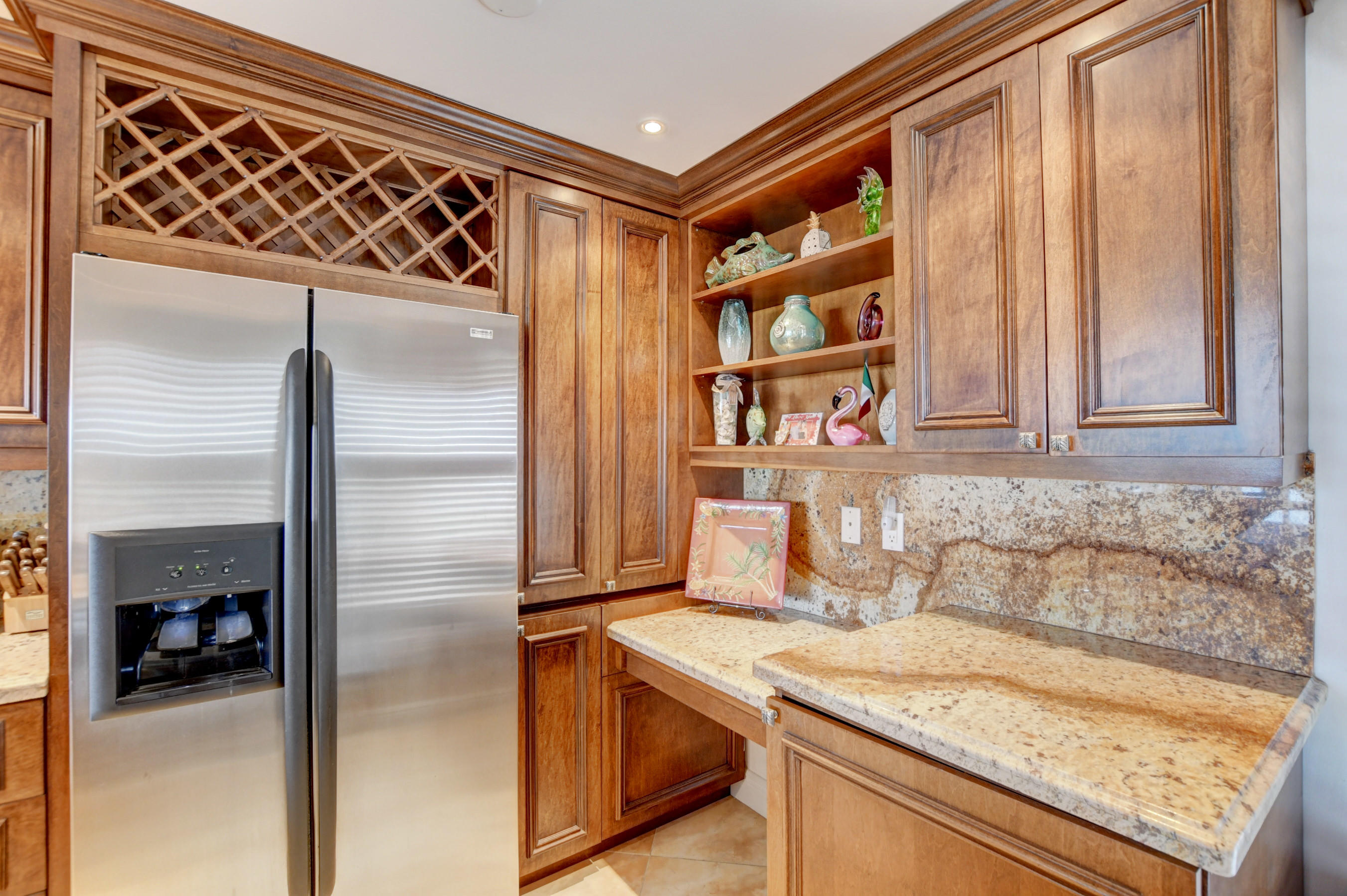 14 Royal Palm Way, Unit 6060 Boca Raton, FL 33432 - Photo 3 of 54 20_ebf_5722and4more