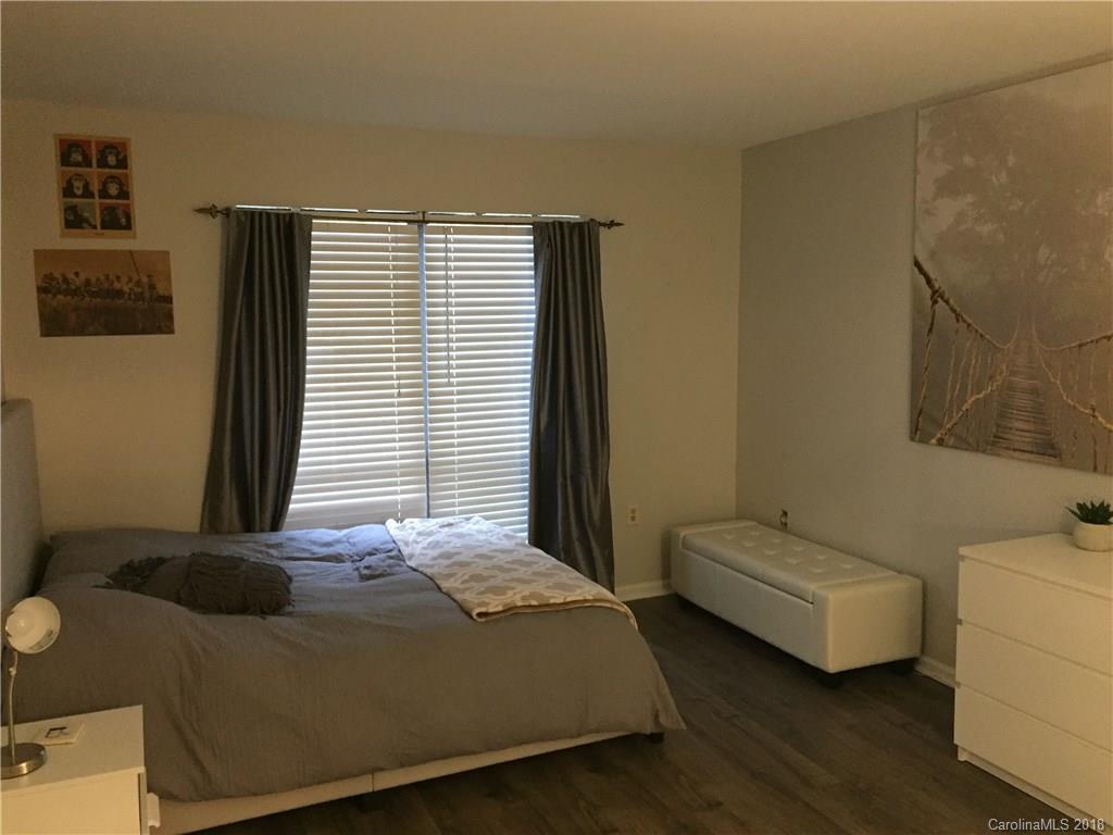 5012 Sardis Road Charlotte, NC 28270 - Photo 6 of 11