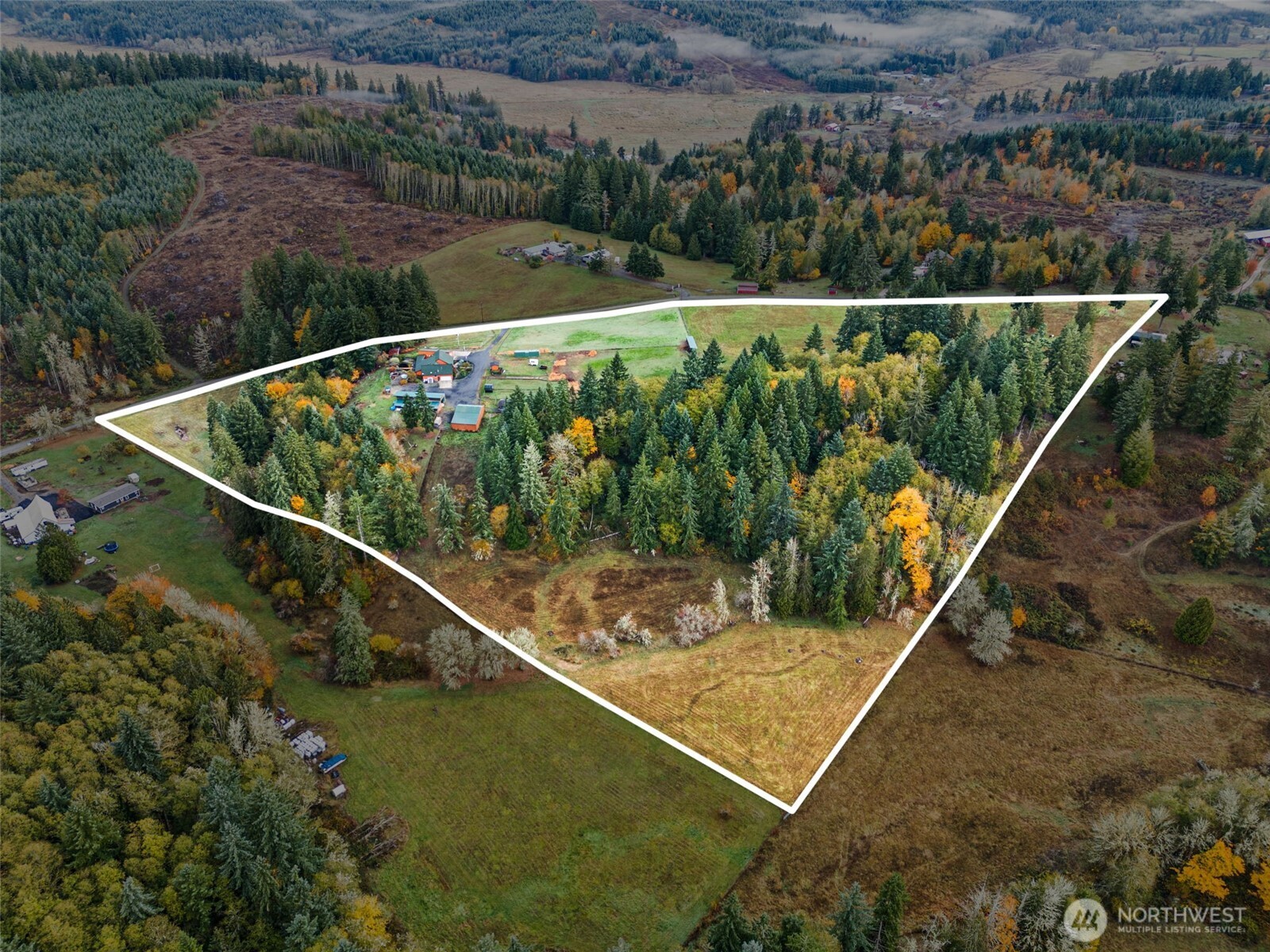 207 Ramsaur Road Centralia, WA 98531 - Photo 33 of 40 a view of a tennis court