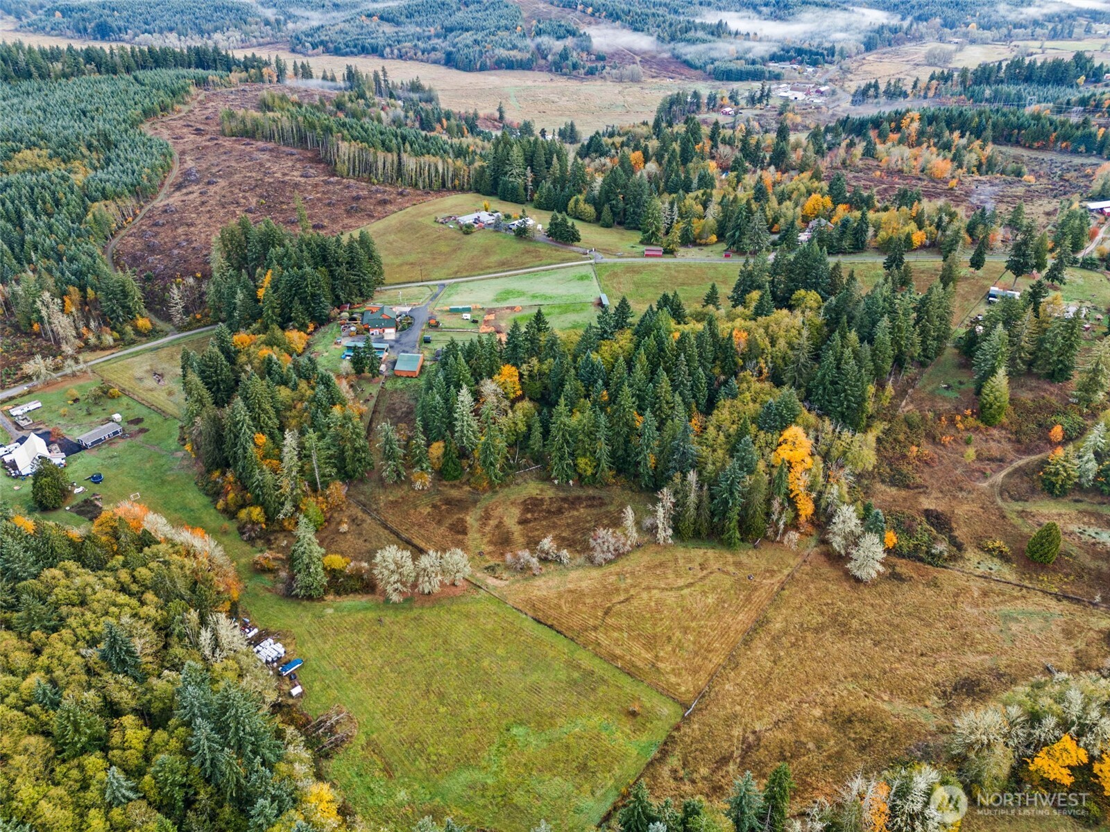 207 Ramsaur Road Centralia, WA 98531 - Photo 38 of 40 a view of a town with mountains in the background