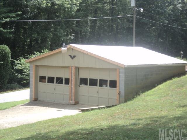 3939 Hartland Road Lenoir, NC 28645 - Photo 18 of 25 Gallery Image 18