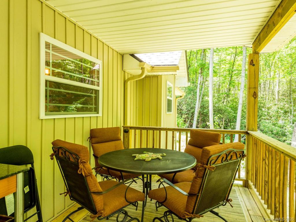1120 Wash Freeman Road Hendersonville, NC 28792 - Photo 35 of 40 Gallery Image 35