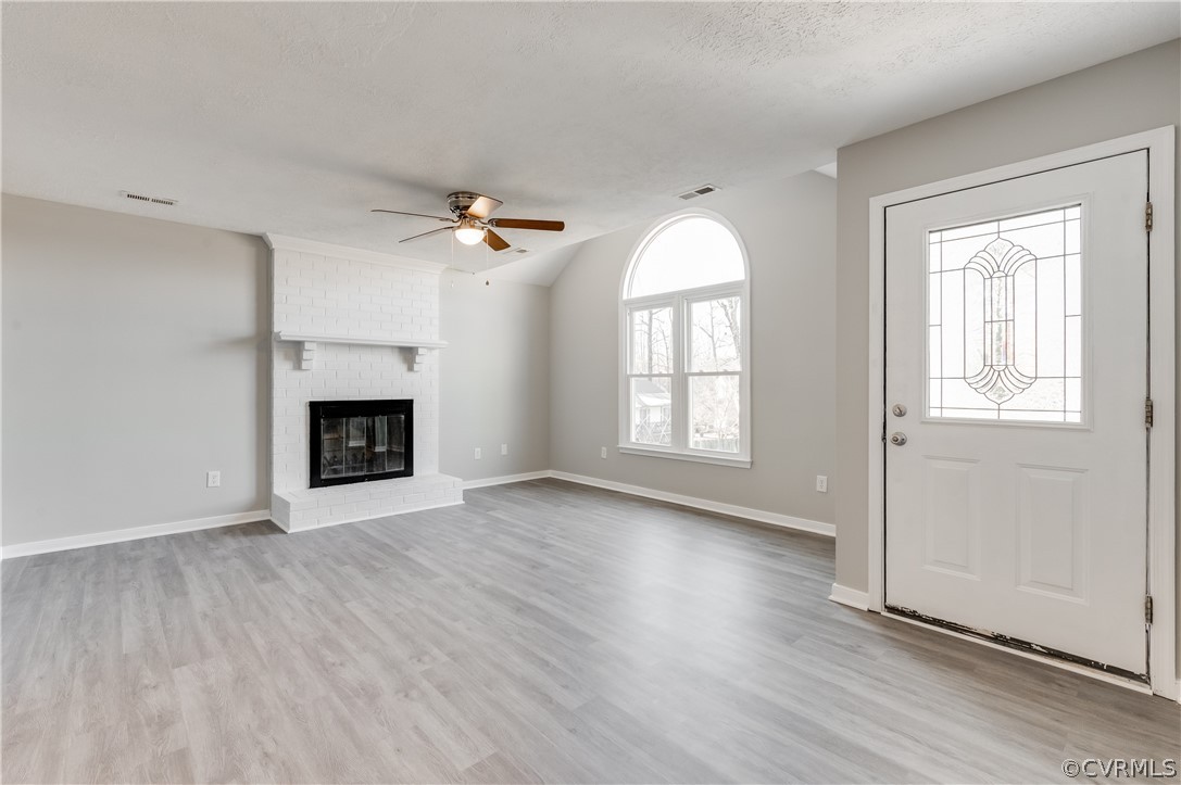 3139 Gregwood Road Midlothian, VA 23112 - Photo 3 of 25 Gallery Image 3
