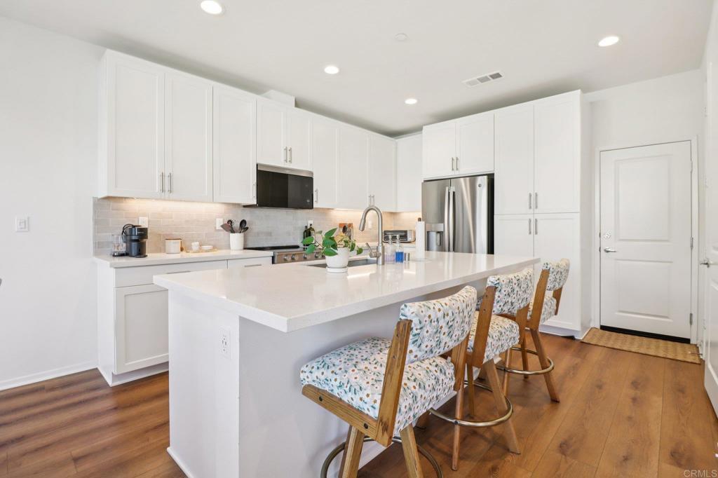 7700 Jasmine Court Santee, CA 92071 - Photo 11 of 46