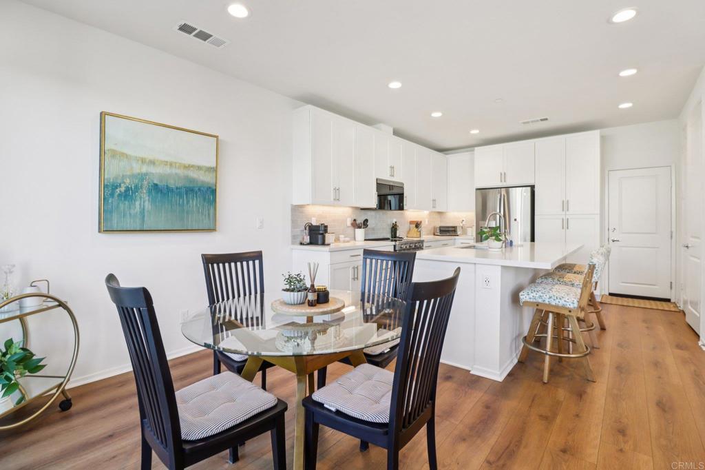 7700 Jasmine Court Santee, CA 92071 - Photo 9 of 46