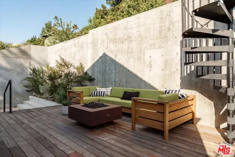 $1,695,000 | 1000 Myra Avenue, Los Angeles, CA 90029