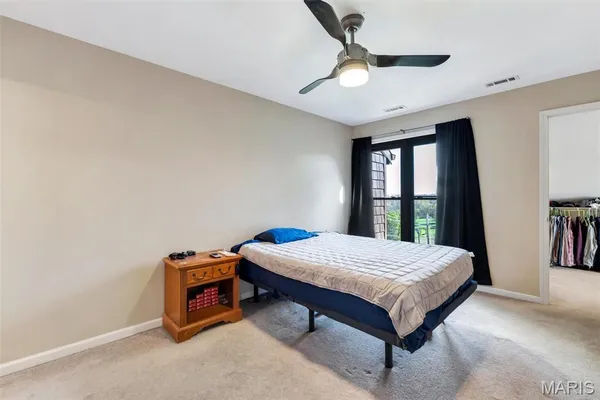 $224,900 | 5196 Hollow Wood Court, Unit C, St. Louis, MO 63128
