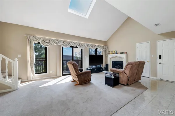 $224,900 | 5196 Hollow Wood Court, Unit C, St. Louis, MO 63128