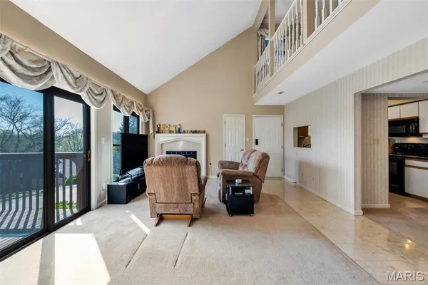 $224,900 | 5196 Hollow Wood Court, Unit C, St. Louis, MO 63128