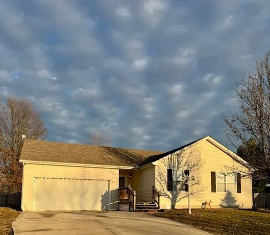 $250,000 | 605 East Concord Drive, Plattsburg, MO 64477