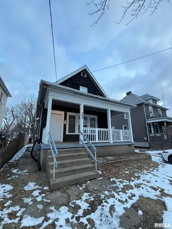 $15,600 | 707 East Nebraska Avenue, Peoria, IL 61603