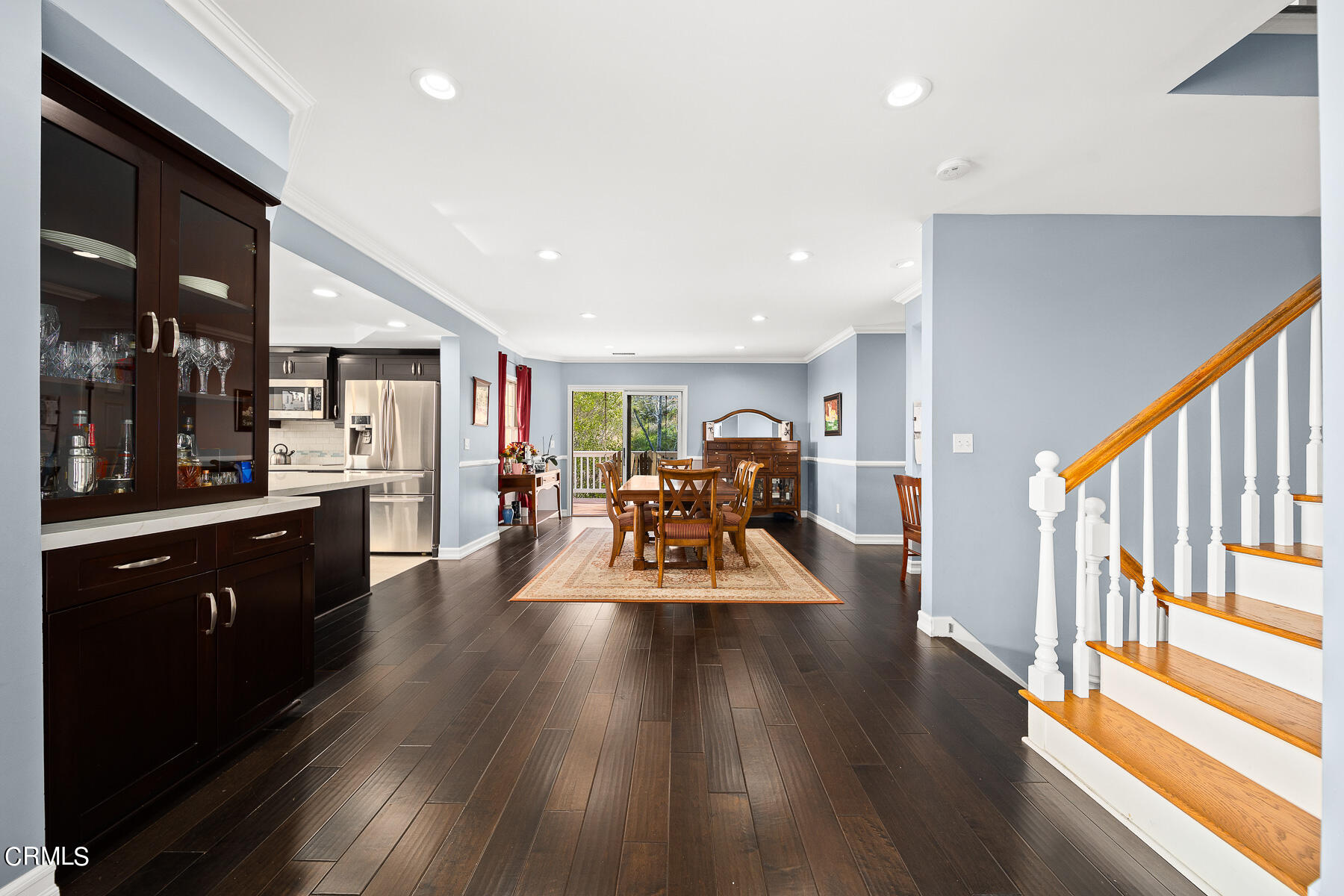 3337 Haven Way Burbank, CA 91504 - Photo 26 of 63 a living room with furniture and a large window