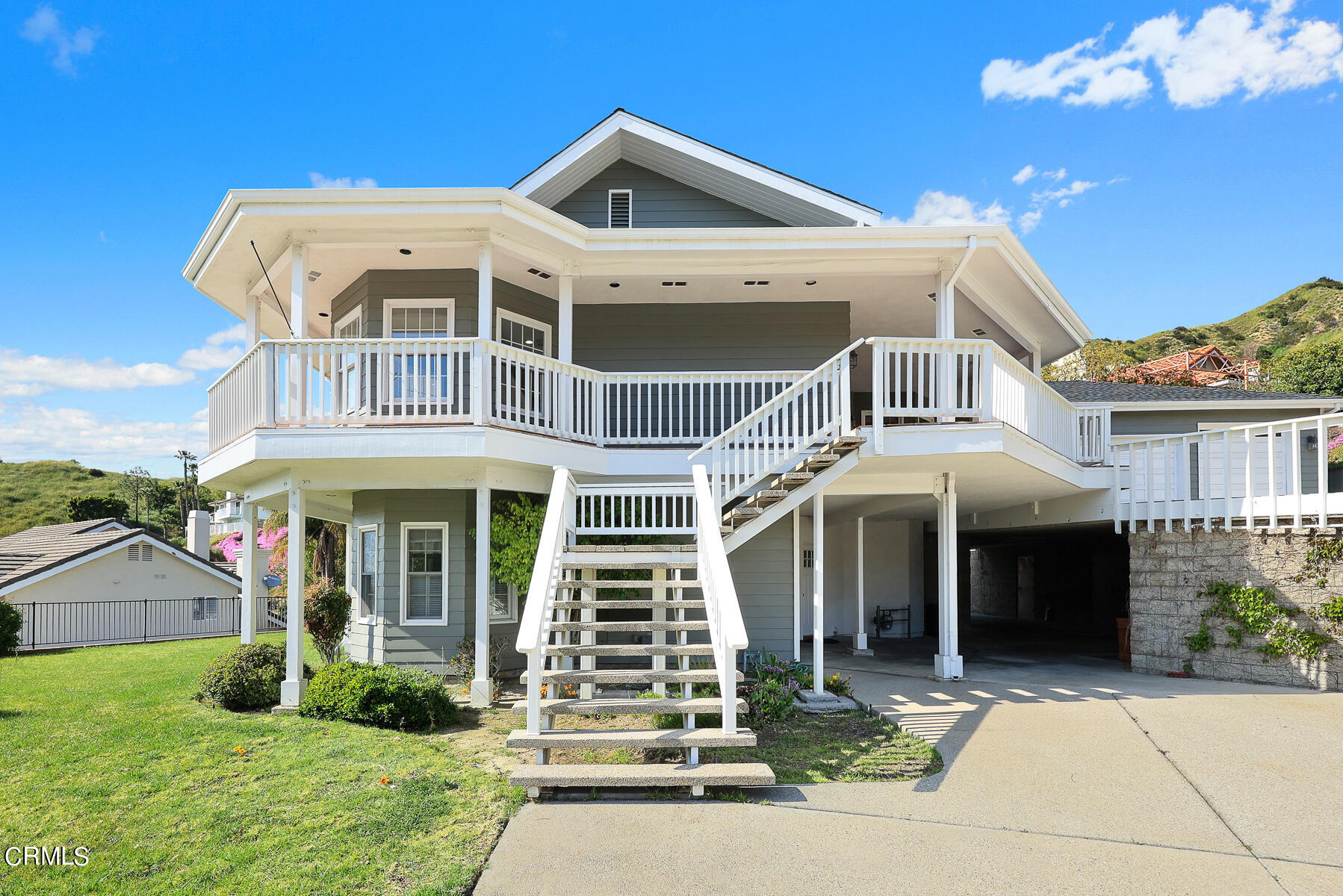 3337 Haven Way Burbank, CA 91504 - Photo 5 of 63 a front view of a house with a yard
