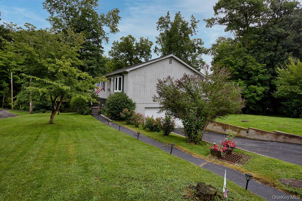 23 Allen Road Garrison, NY 10524 - Photo 38 of 41 Gallery Image 38