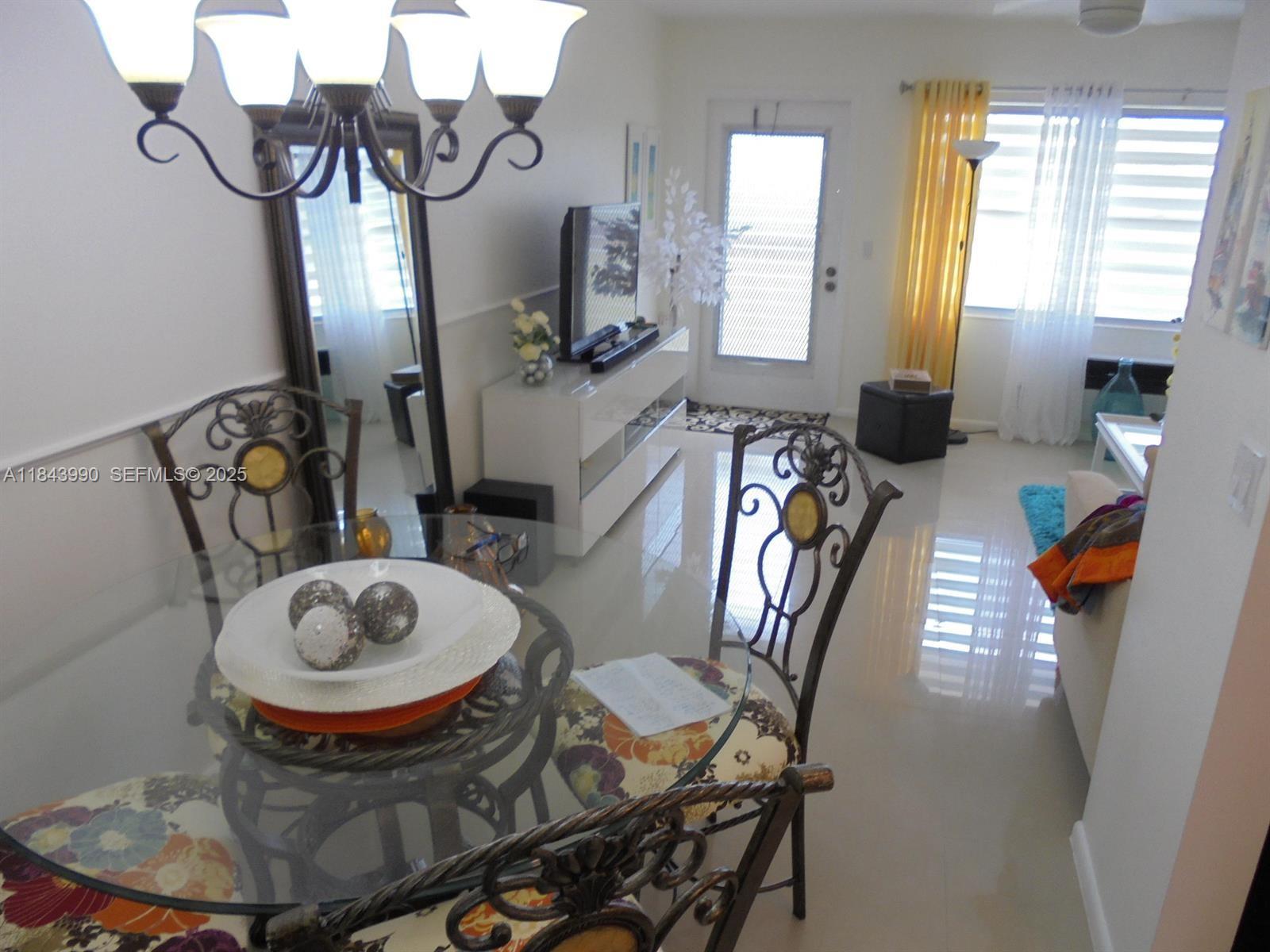 400 Brighton J, Unit 400 Boca Raton, FL 33434 - Photo 10 of 32 Photo 10