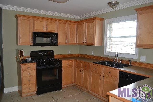 132 Remington Road Lockport, LA 70374 - Photo 6 of 22 Kitchen