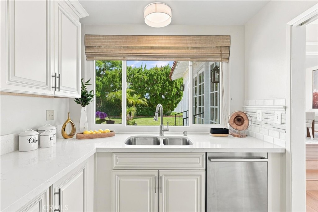 6709 Verde Ridge Road Rancho Palos Verdes, CA 90275 - Photo 26 of 58 Kitchen