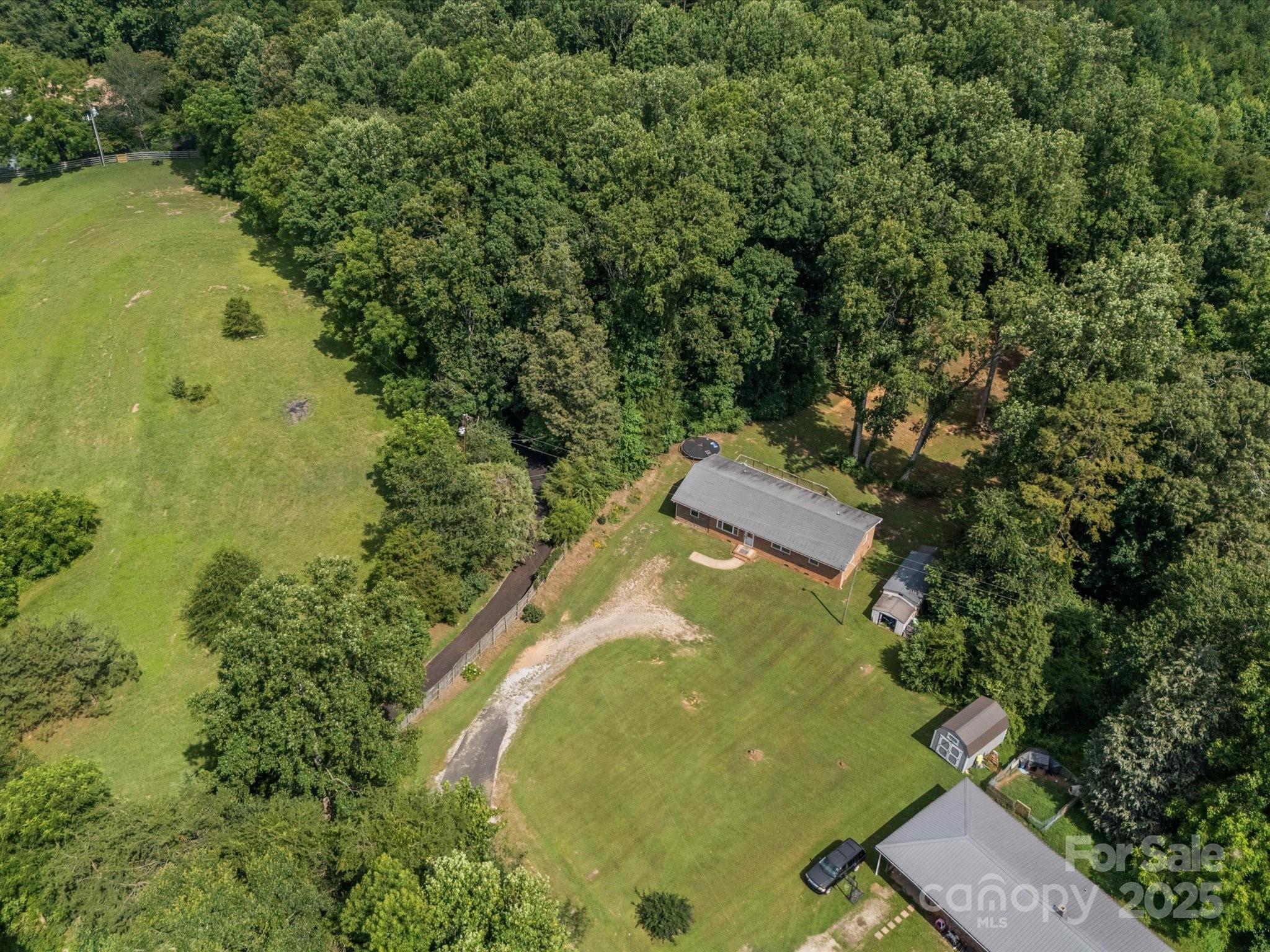 142 Hatcher Road Shelby, NC 28150 - Photo 5 of 39 Gallery Image 5