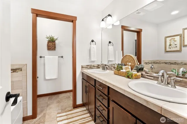 $960,000 | 10109 56th Street Southeast, Snohomish, WA 98290