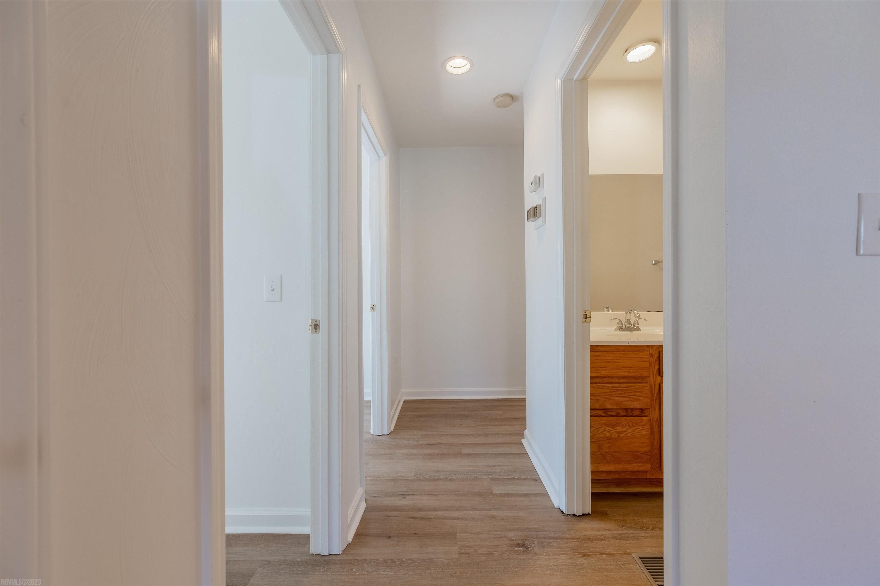 650 Ellett Road Blacksburg, VA 24060 - Photo 35 of 48 Gallery Image 35