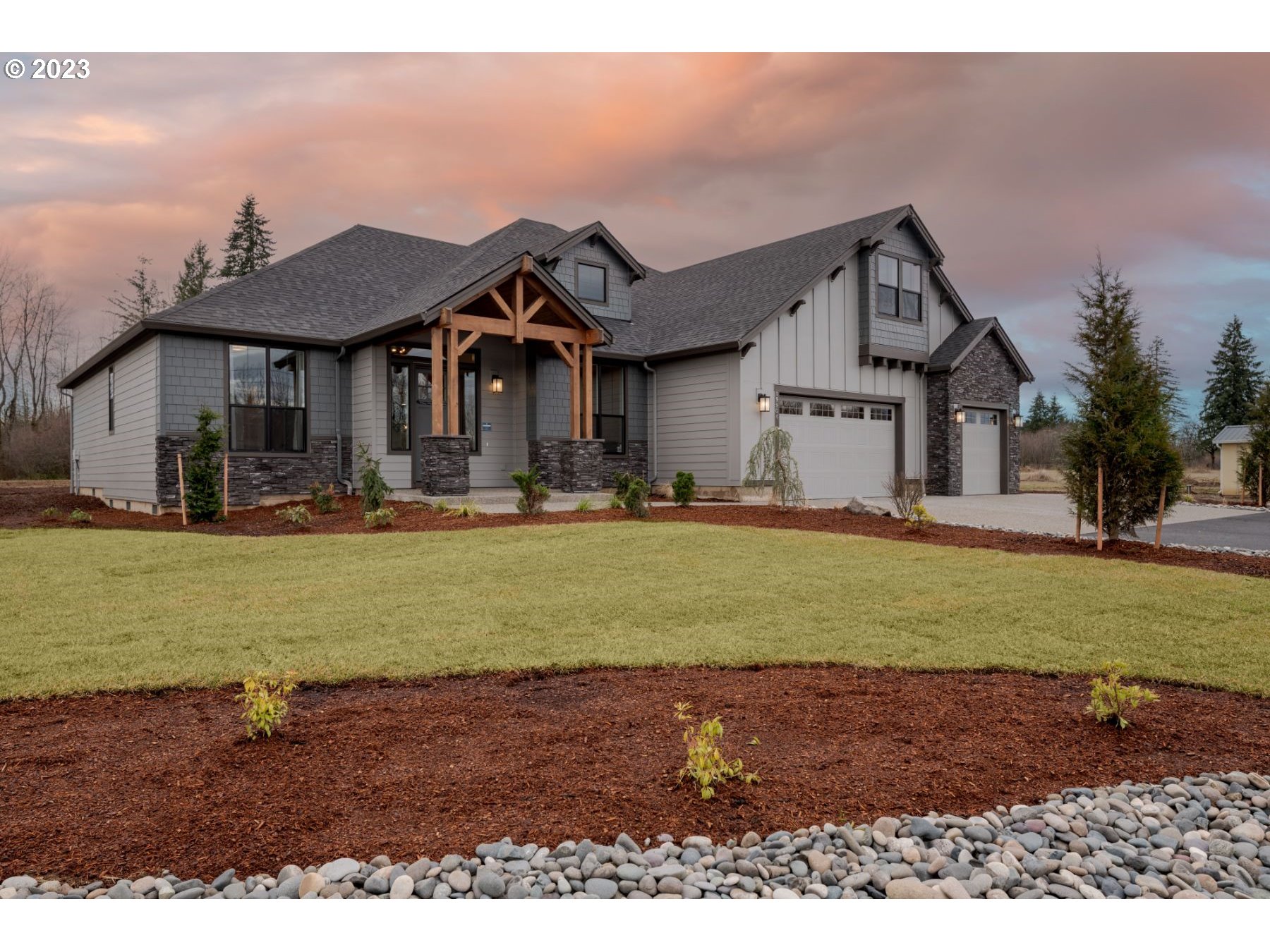 19904 Northeast 40th Ave  