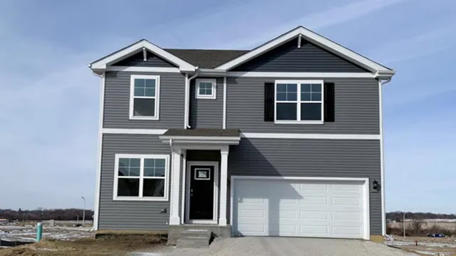 $479,990 | 978 Garnet Lane, Montgomery, IL 60538