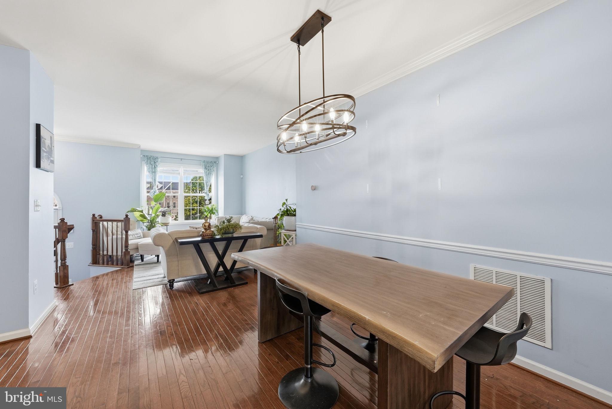 25077 Prairie Fire Square Aldie, VA 20105 - Photo 4 of 15 Bright and airy dining space awaits.