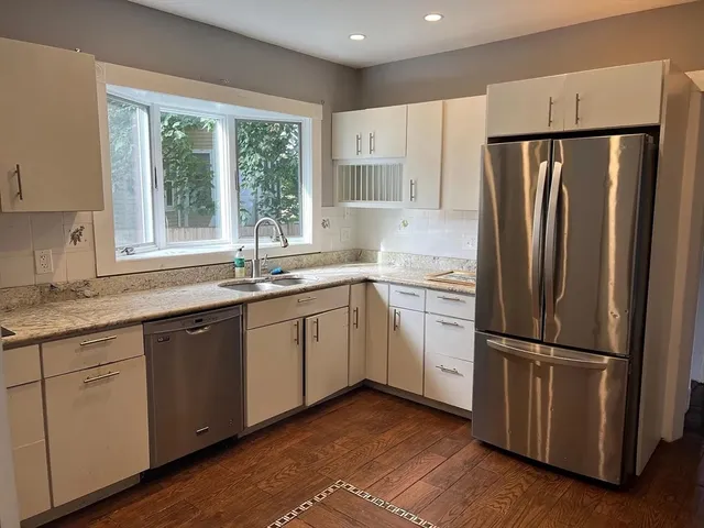 $2,500 | 361 Alewife Brook Parkway, Unit 1, Somerville, MA 02144