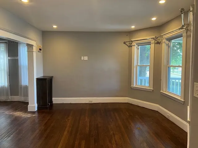 $2,500 | 361 Alewife Brook Parkway, Unit 1, Somerville, MA 02144