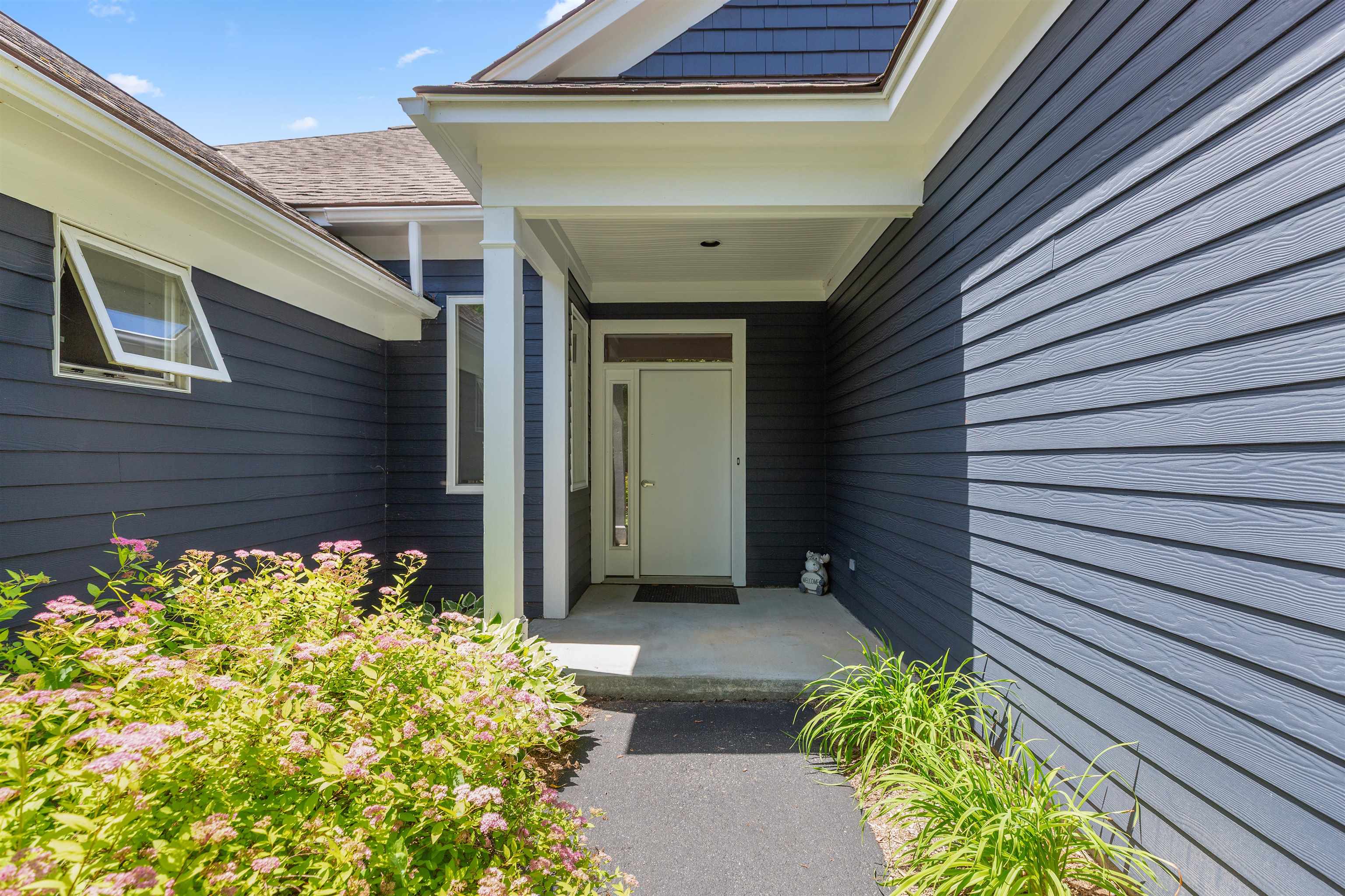 26 Fountain Way Lebanon, NH 03784 - Photo 6 of 41