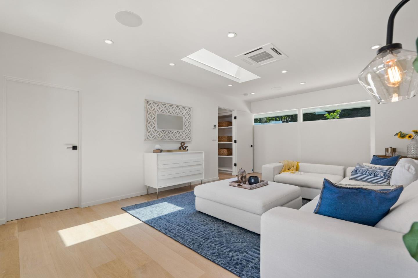 161 Eleanor Drive Woodside, CA 94062 - Photo 31 of 57 a living room with furniture