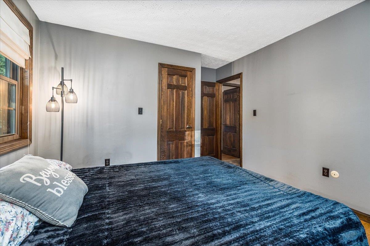 9 Cole Road Derry, NH 03038 - Photo 23 of 58