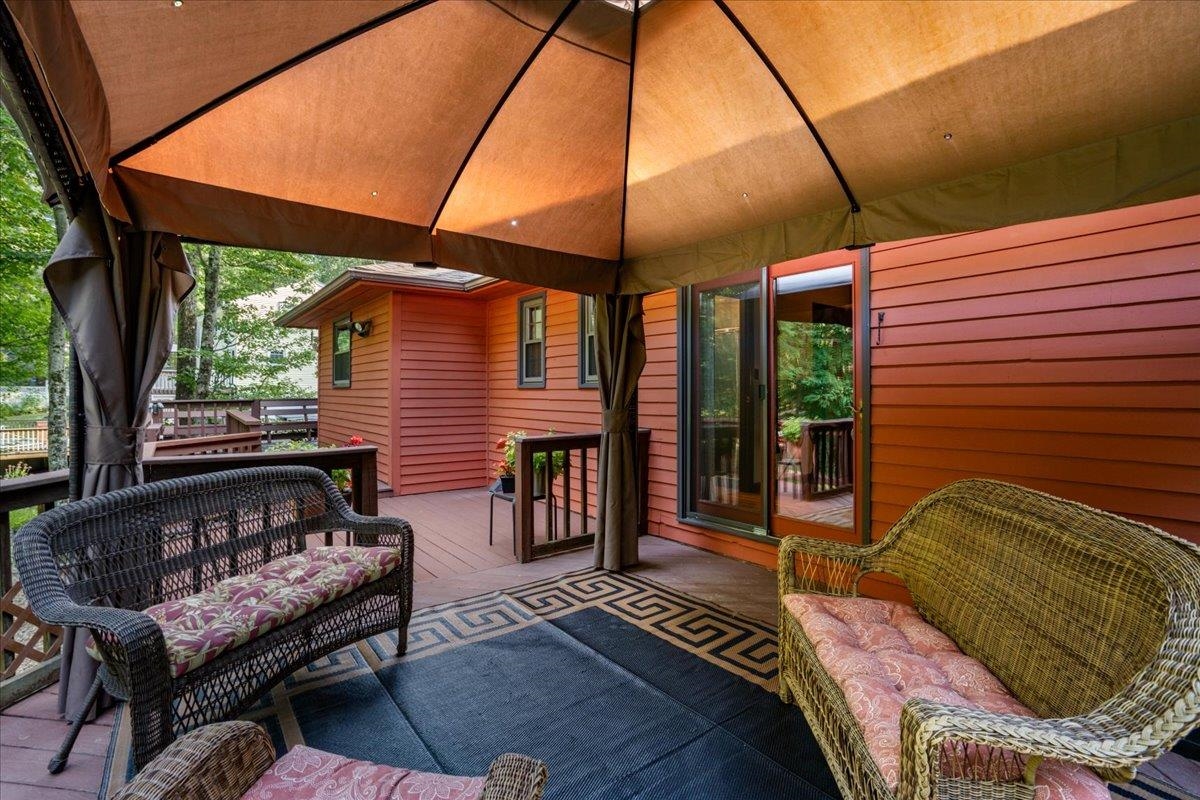 9 Cole Road Derry, NH 03038 - Photo 39 of 58