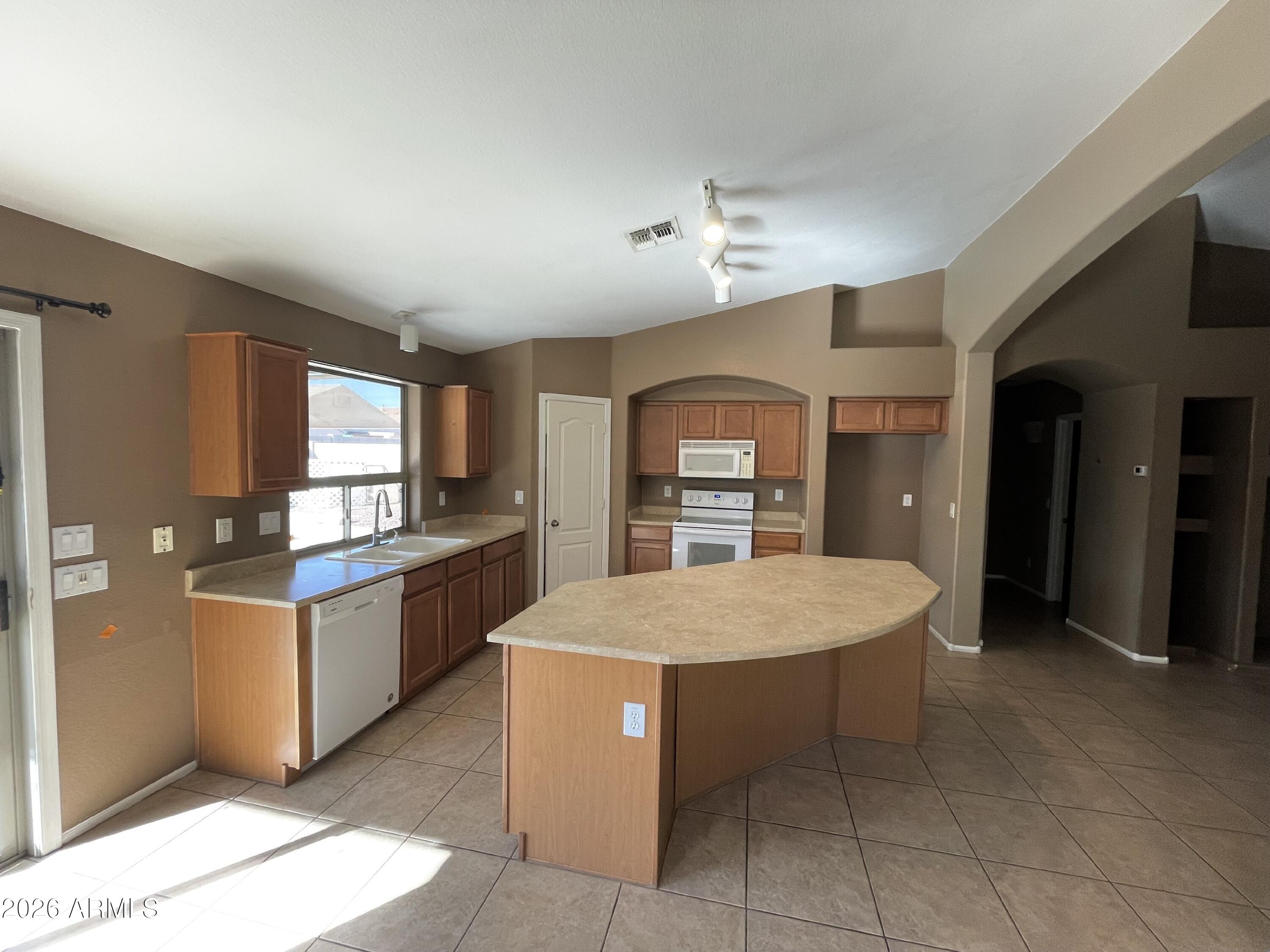 42589 West Venture Road Maricopa, AZ 85138 - Photo 9 of 9 v9
