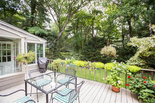 58 Bristol Road Wellesley, MA 02481 - Photo 11 of 16