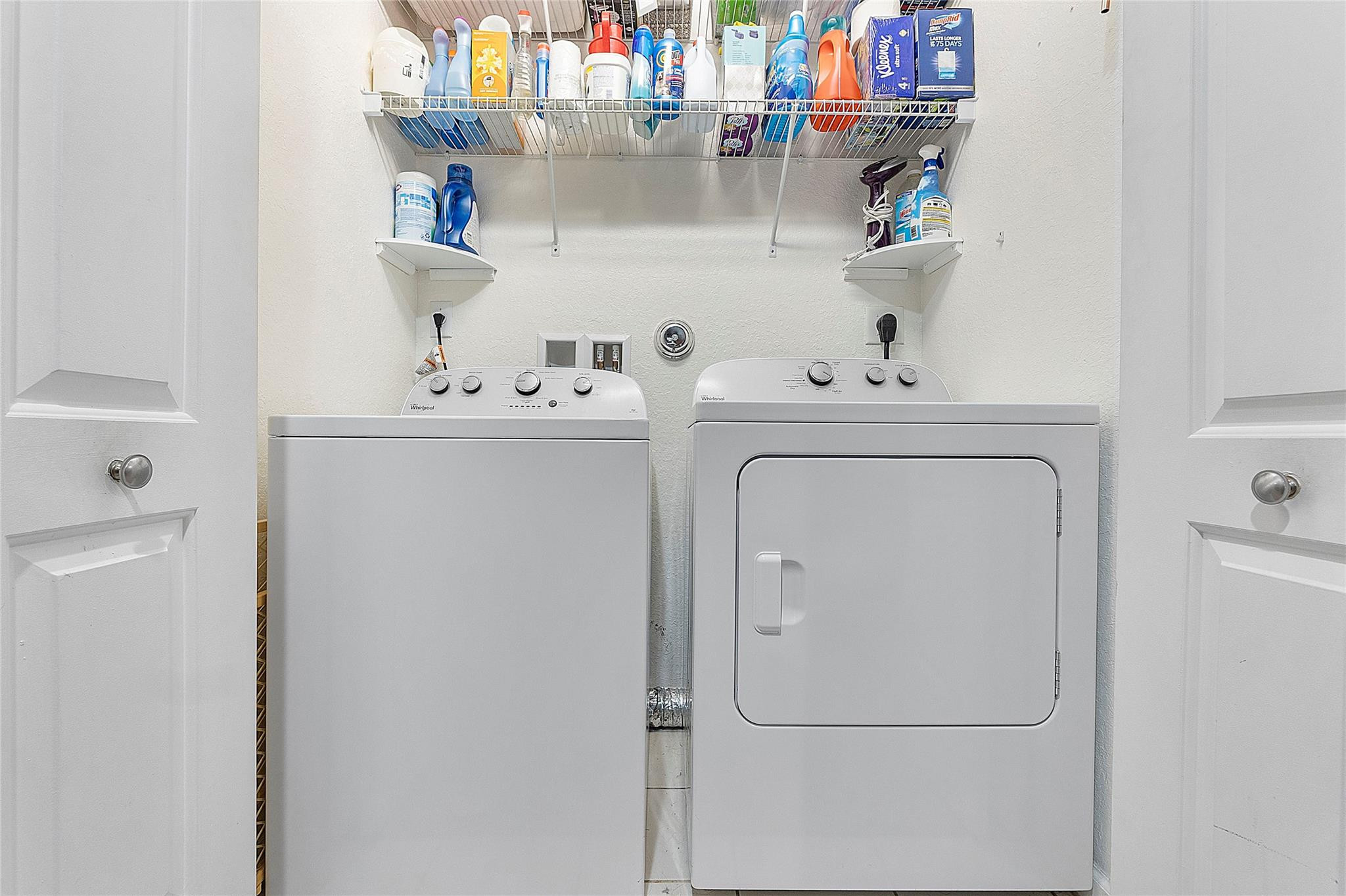 7774 Paddock Place, Unit 7774 Davie, FL 33328 - Photo 24 of 28 Washer and dryer - 2nd Floor