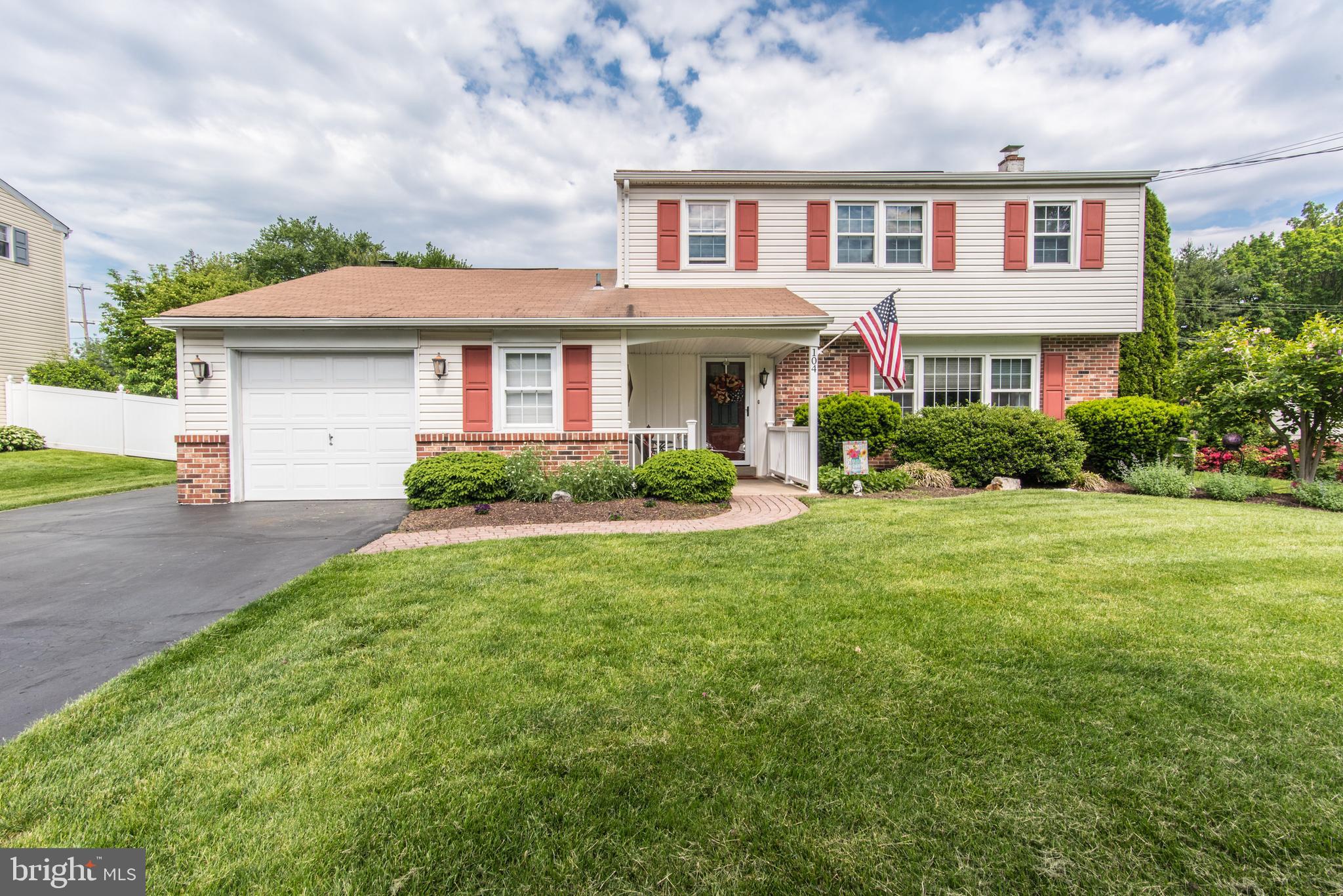 104 Moonflower Road Hatboro, PA 19040 - Photo 1 of 63 Gallery Image 1