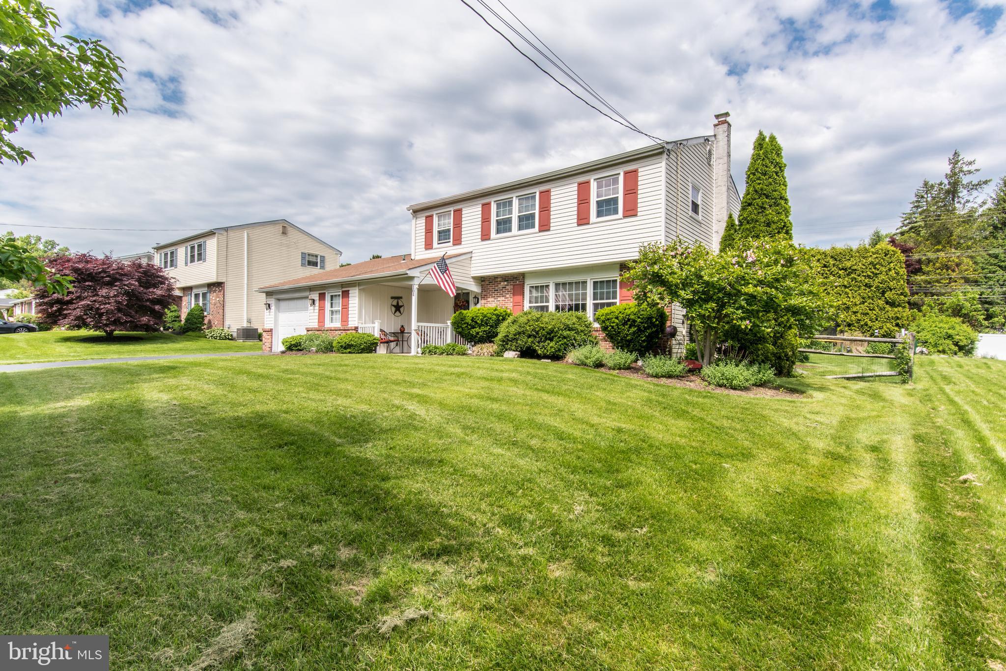 104 Moonflower Road Hatboro, PA 19040 - Photo 3 of 63 Gallery Image 3