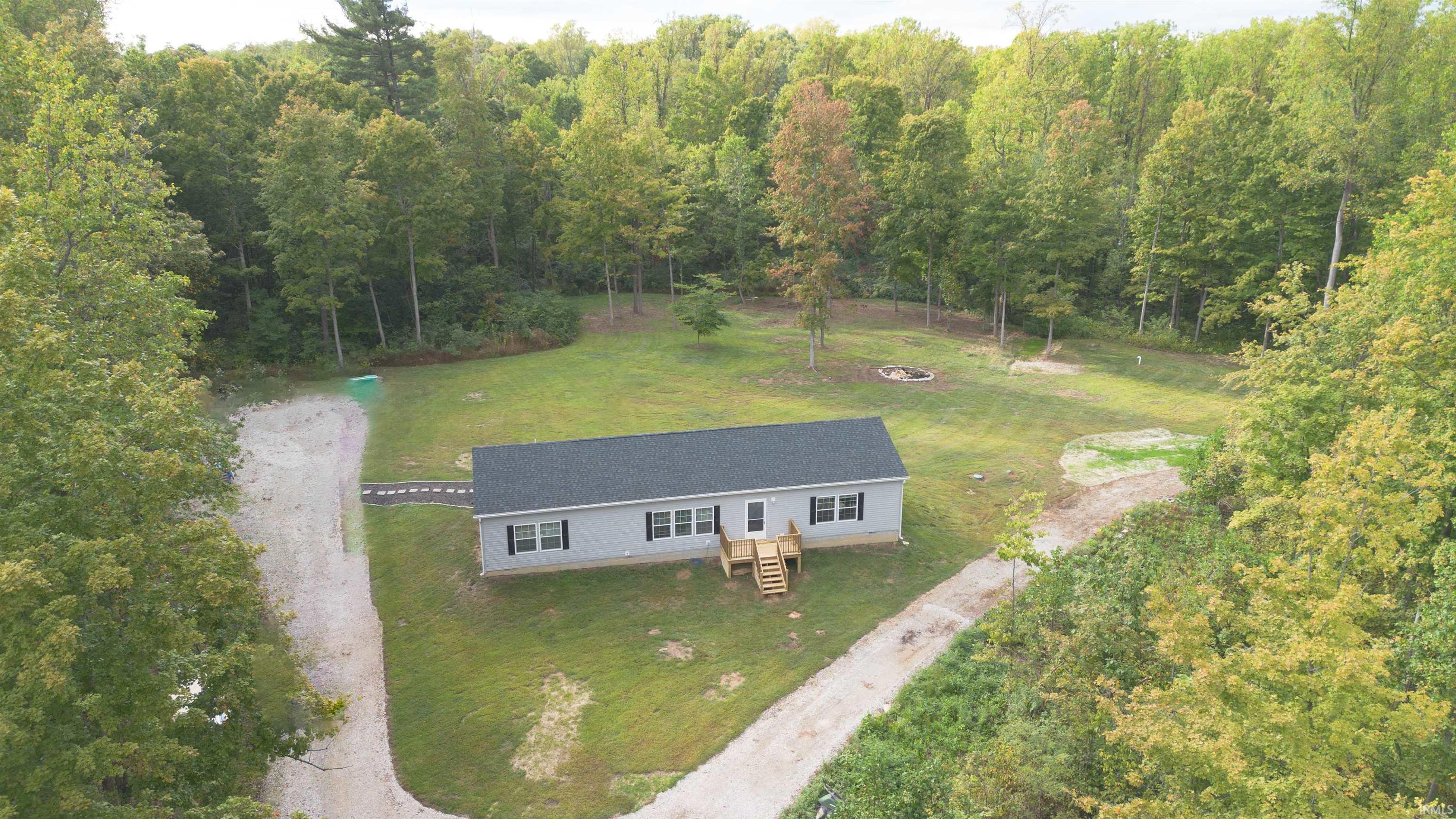 3698 South Leonard Springs Road Bloomington, IN 47403 - Photo 2 of 29 Gallery Image 2