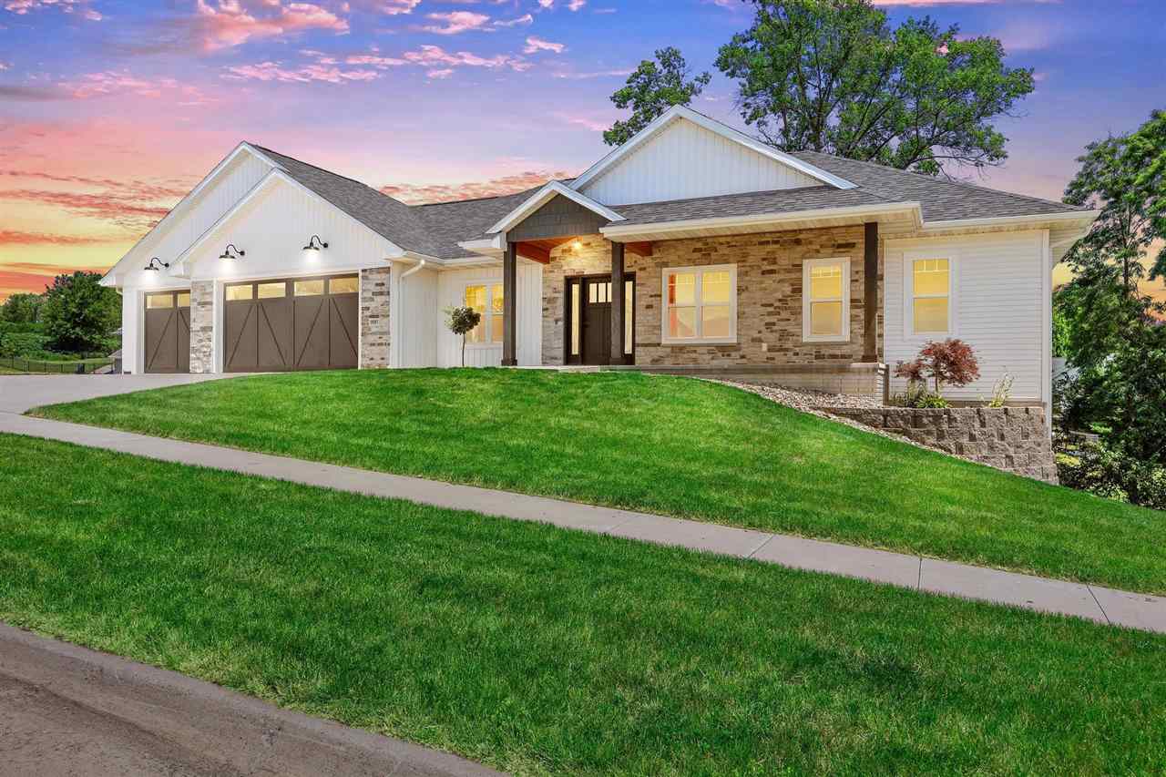1885 Rogers Creek Road Ely, IA 52227 - Photo 1 of 45 Gallery Image 1
