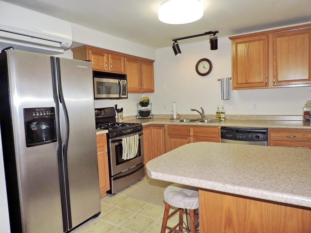 35-31 Collins Landing Road, Unit 31 Weare, NH 03281 - Photo 3 of 22