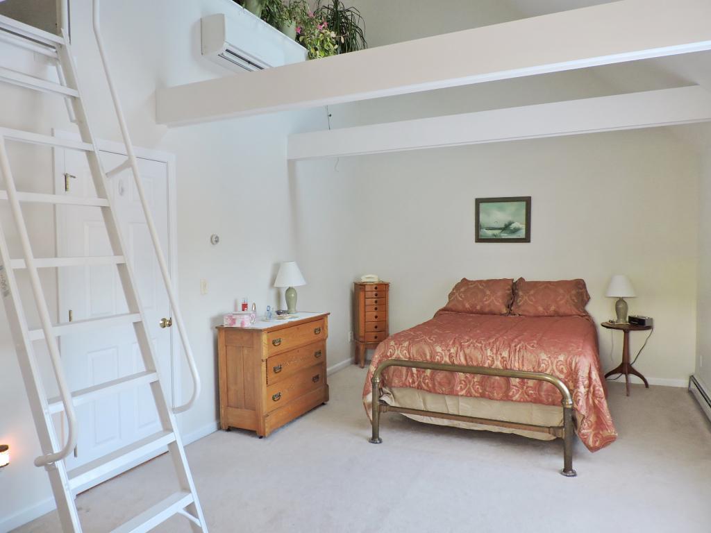 35-31 Collins Landing Road, Unit 31 Weare, NH 03281 - Photo 8 of 22