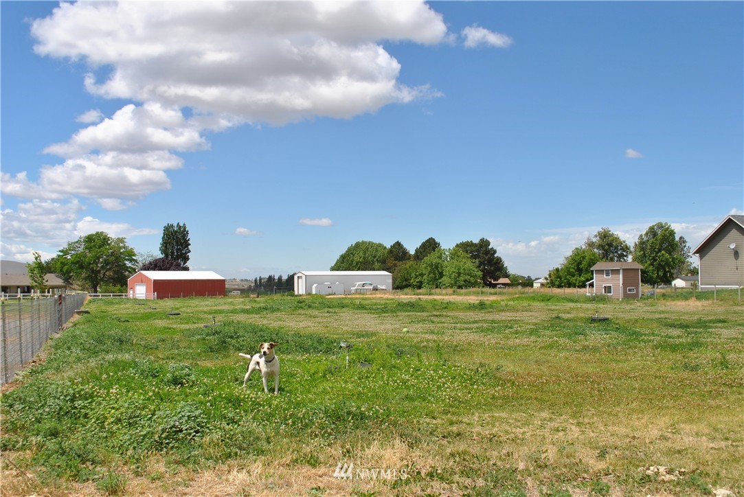 868 South Highland Road Othello, WA 99344 - Photo 22 of 24