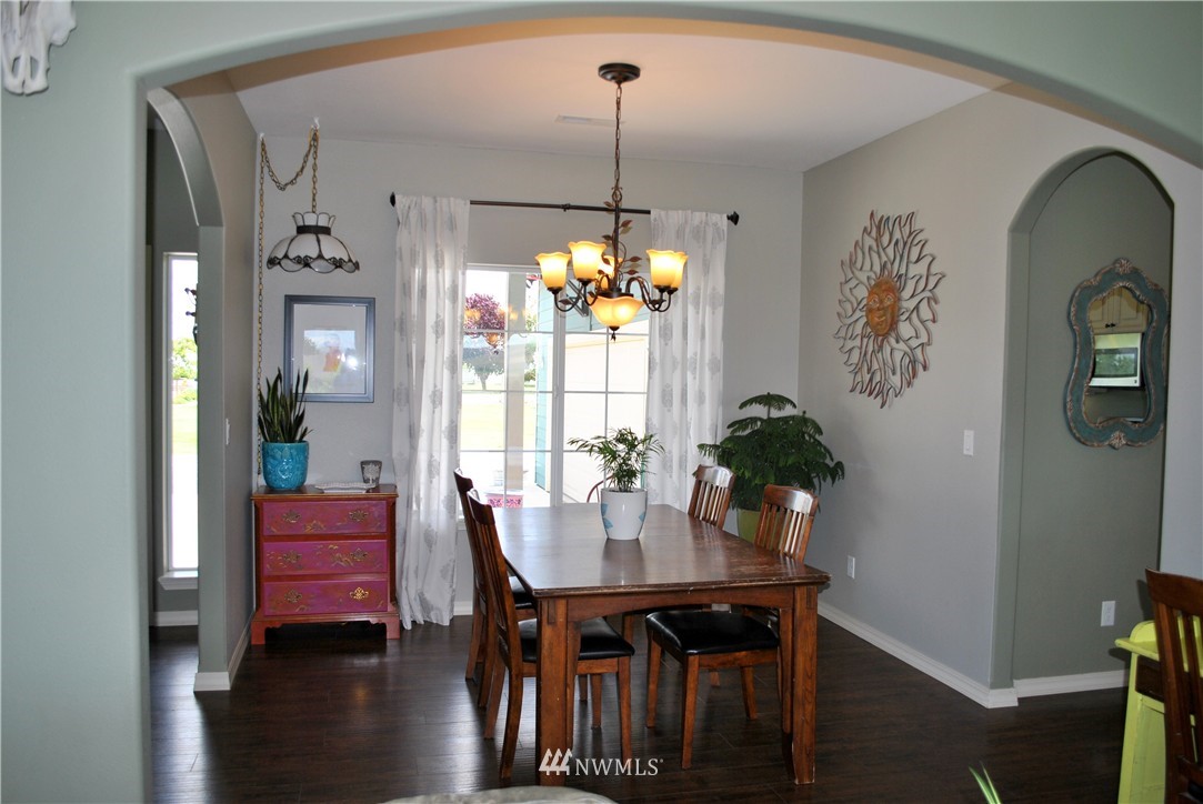 868 South Highland Road Othello, WA 99344 - Photo 5 of 24