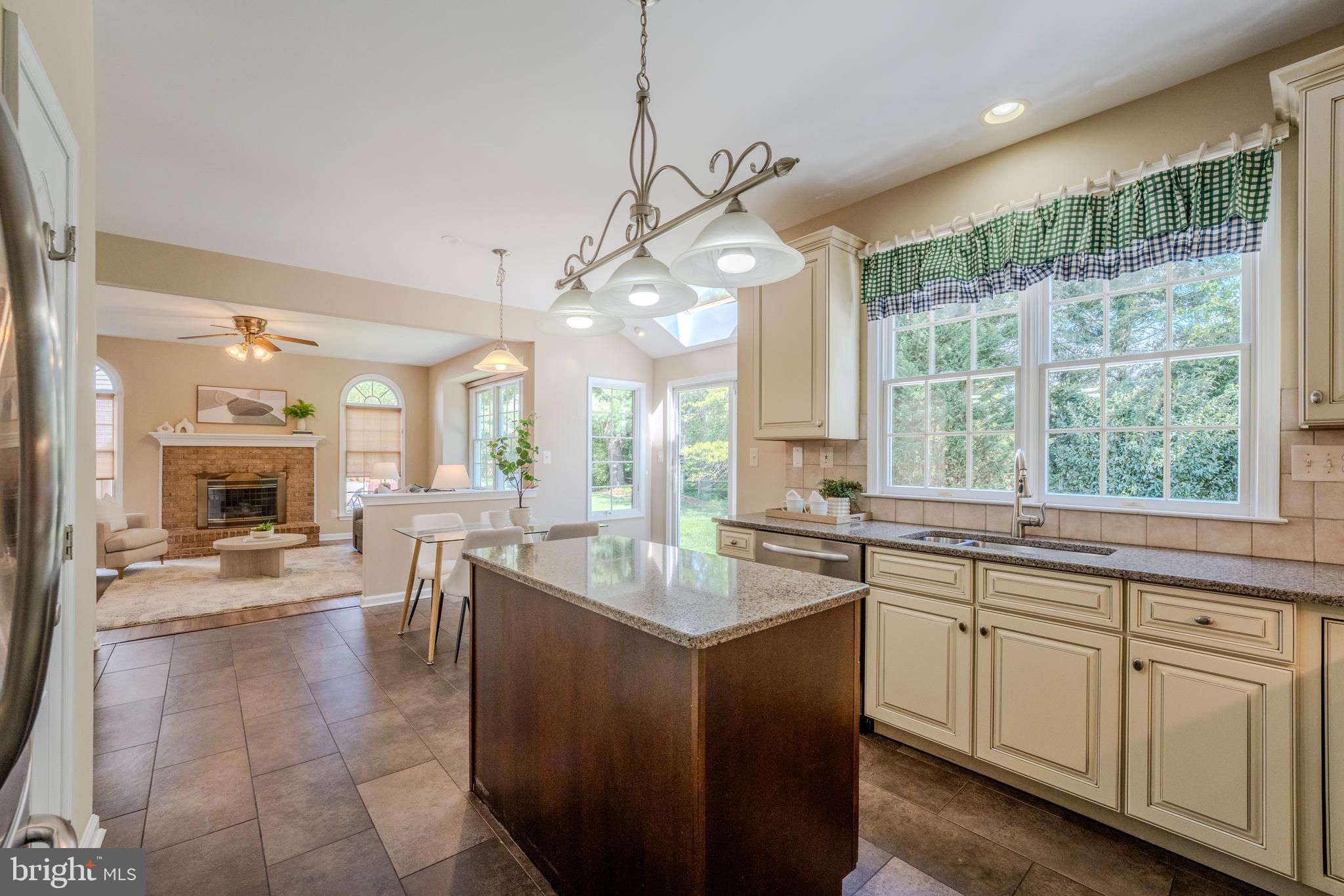 1327 Murray Downs Way Reston, VA 20194 - Photo 14 of 70 Kitchen to Family Room