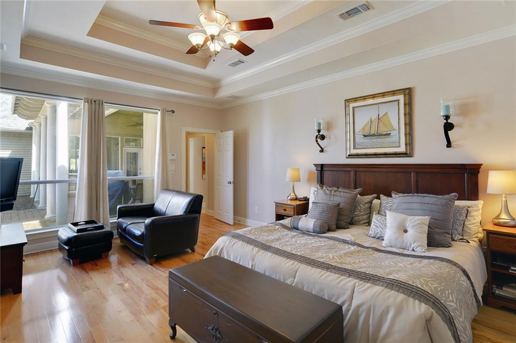 1342 Rue Beauvais Mandeville, LA 70471 - Photo 8 of 25 Gallery Image 8